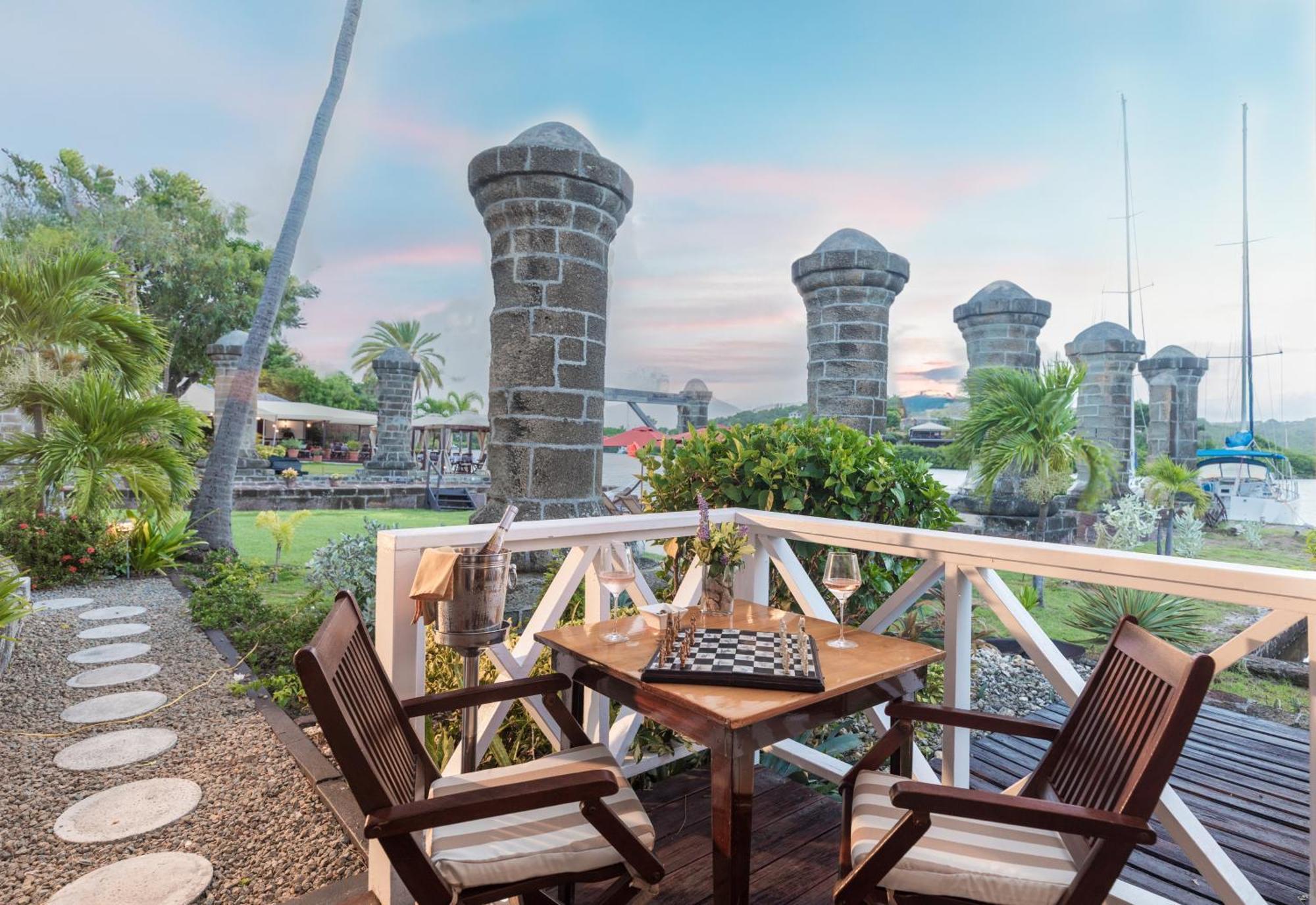 Admiral'S Inn And Gunpowder Suites English Harbour Esterno foto
