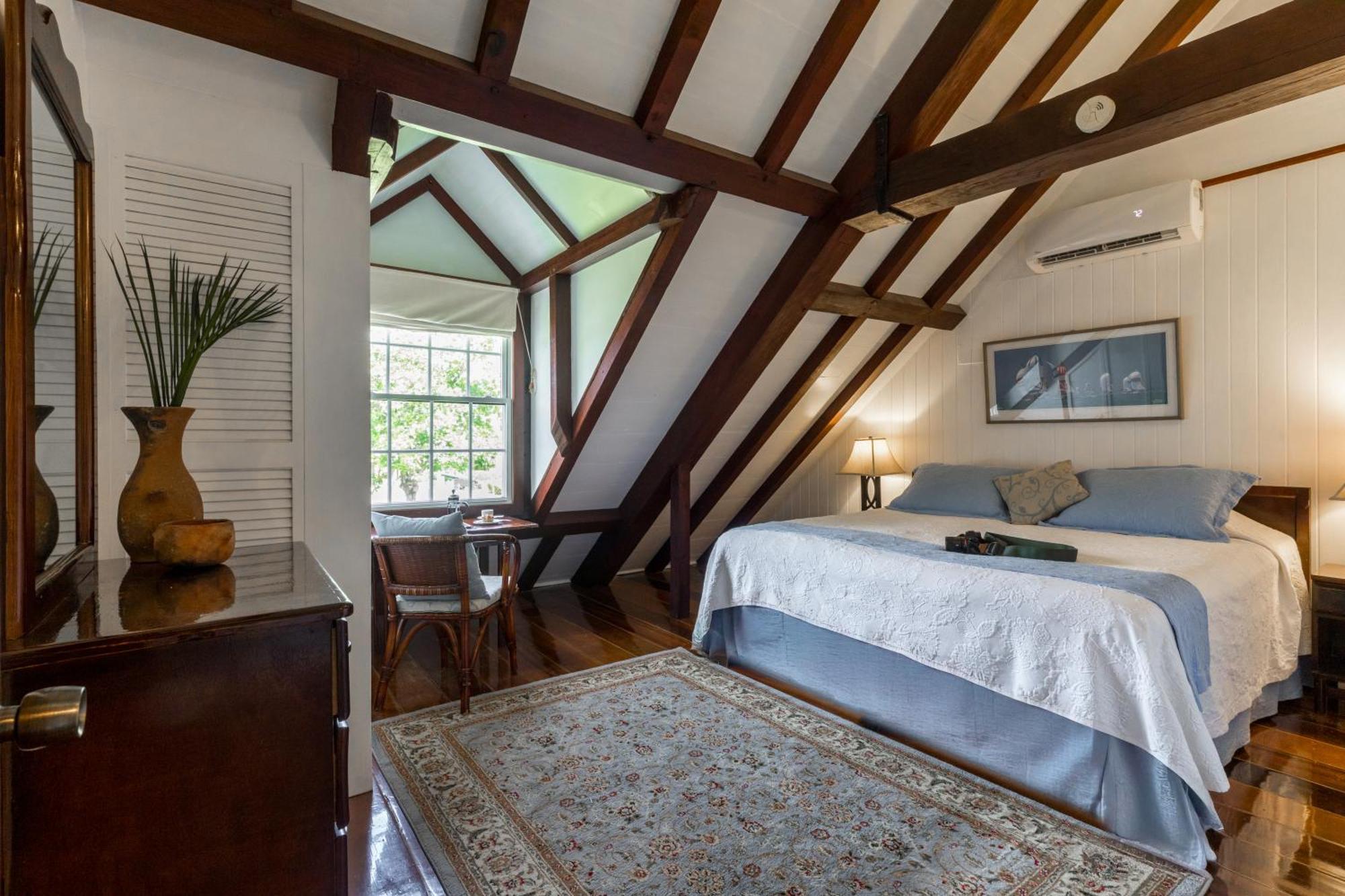 Admiral'S Inn And Gunpowder Suites English Harbour Esterno foto